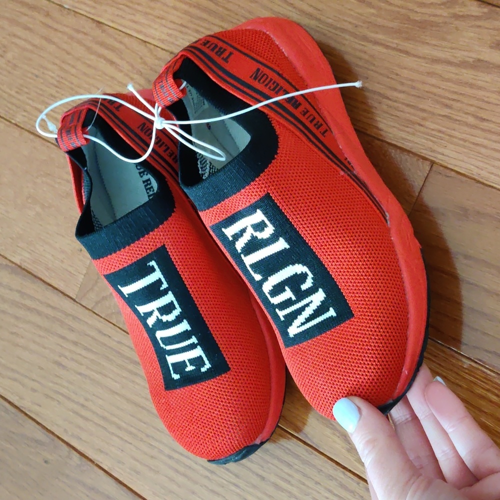 True Religion boys light sneakers - Picture 2 of 6